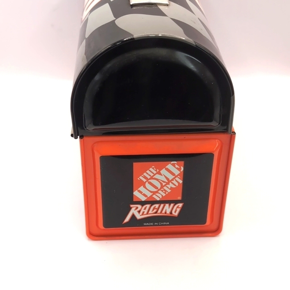 Vintage Tony Stewart 2003 NASCAR Home Depot Metal Lunch Box Racing Collectible - Picture 2 of 11